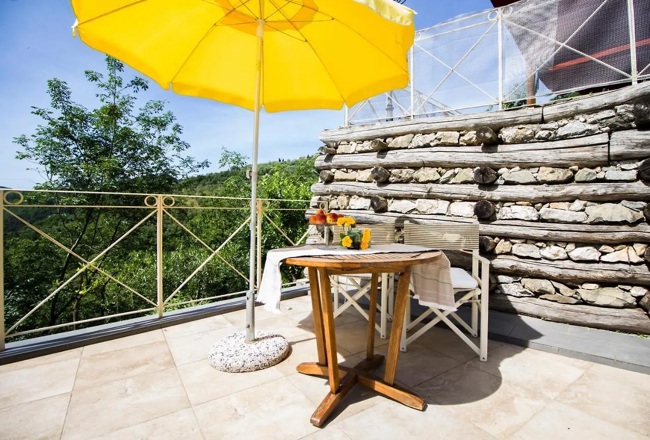 Casolare Dei Colli Bed & Breakfast Fibbialla 2*,  Italy